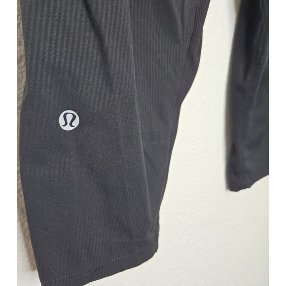 Lululemon Womens Dance Studio Capri Crop Pants 4 Black Mid Rise Active Yoga Gym - Picture 4 of 9